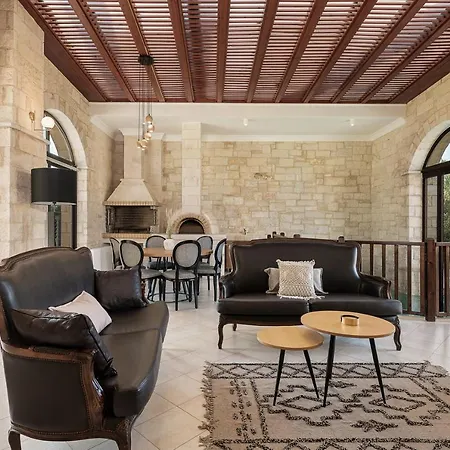 Villa Caldera